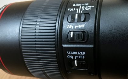 Canon Lens showing IS OFF